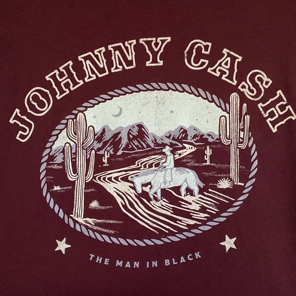 ⚡️ NWOT Johnny Cash licensed graphic tee - Picture 2 of 3